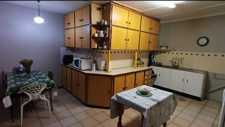4 Bedroom Property for Sale in Bloemdal Free State